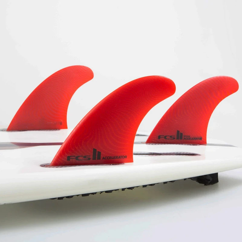 Dérives Surf FCS II Accelerator Neo Glass Large Rouge Set De 3 THRUSTER 3 Dérives Surf FCS II Accelerator Neo Glass Large Rouge Set De 3 THRUSTER – Image 3