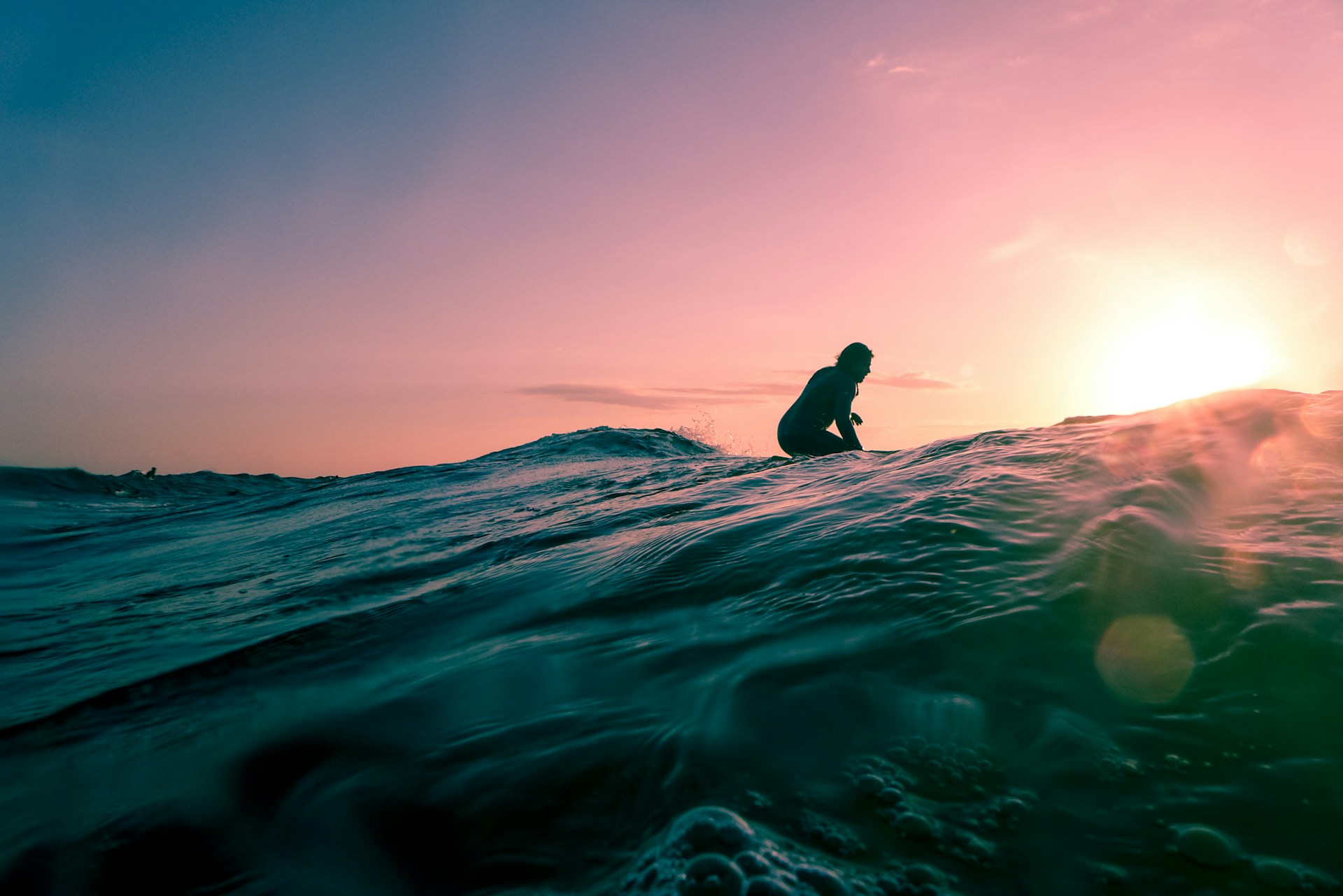 SurfMaster -SurfMaster linus nylund SfdwxMA5VIM unsplash