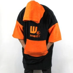Poncho Howzit Noir/orange 14 Poncho Howzit Noir/orange -SurfMaster poncho howzit noir orange 4