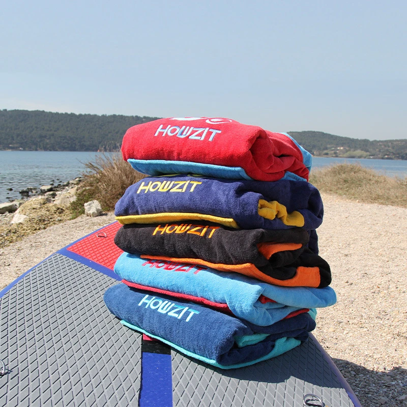 Poncho Howzit Rouge/bleu 3 Poncho Howzit Rouge/bleu â Image 3